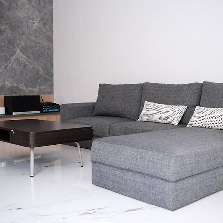 בוגור Villa 55 With Pool, Karaoke And Rooftop מראה חיצוני תמונה